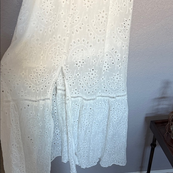 Simple White Eyelet Maxi Dress - Picture 8 of 8